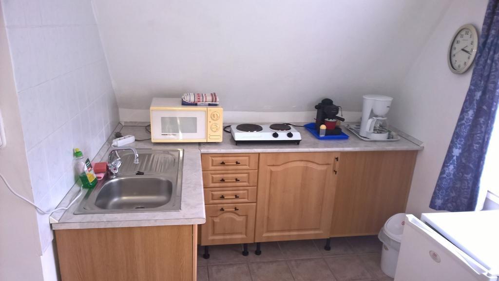 Dora Apartmanhaz ザラカロシュ 部屋 写真